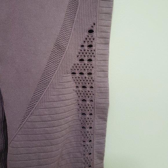 Gymshark ENERGY+ SEAMLESS LEGGINGS in Rose Taupe Size XS - Picture 9 of 12